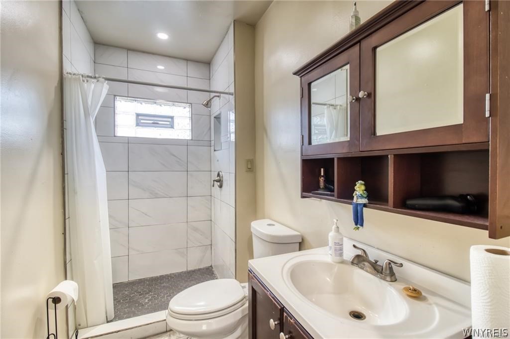 145 10th Street Buffalo, NY 14201 - Photo 14 of 29
