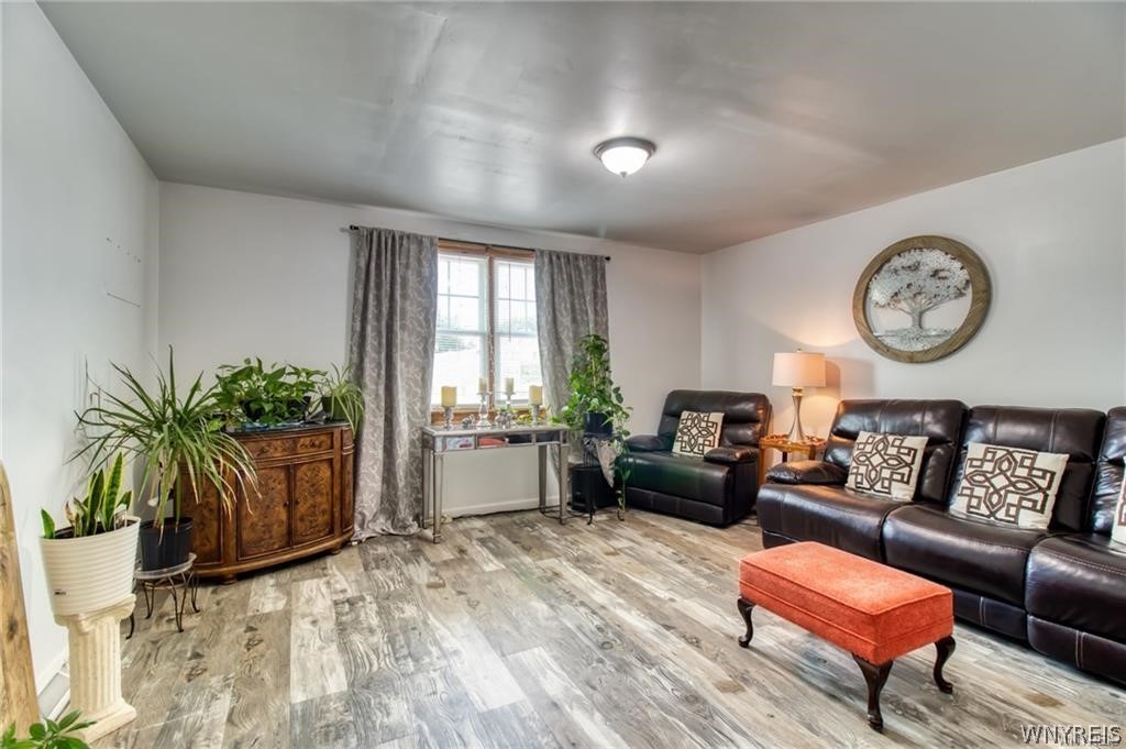 145 10th Street Buffalo, NY 14201 - Photo 7 of 29