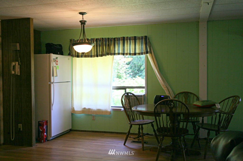 22951 Mosier Road Sedro-Woolley, WA 98284 - Photo 5 of 23 Gallery Image 5