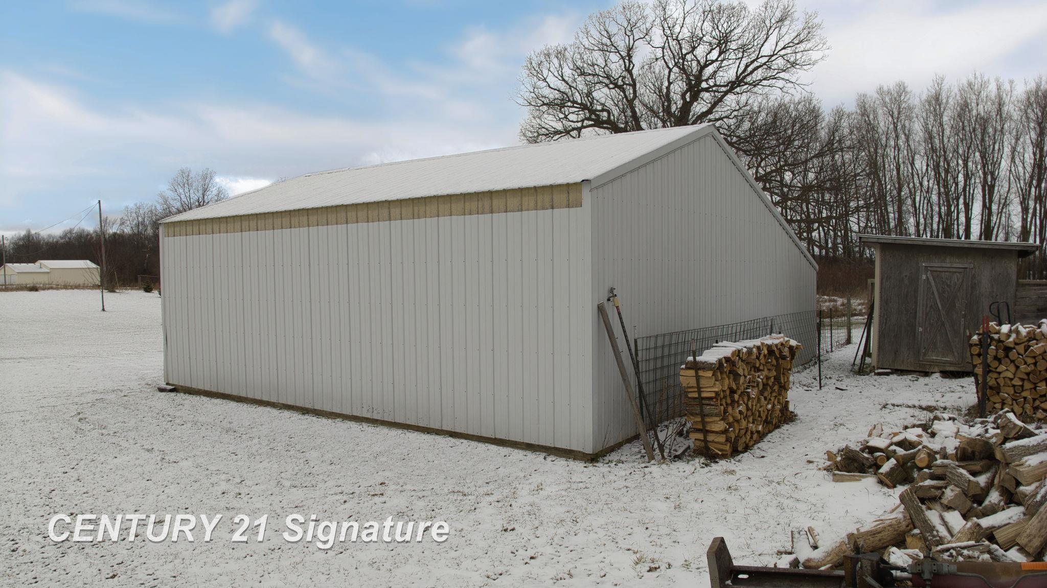 4625 East Hibbard Road Corunna, MI 48817 - Photo 9 of 47