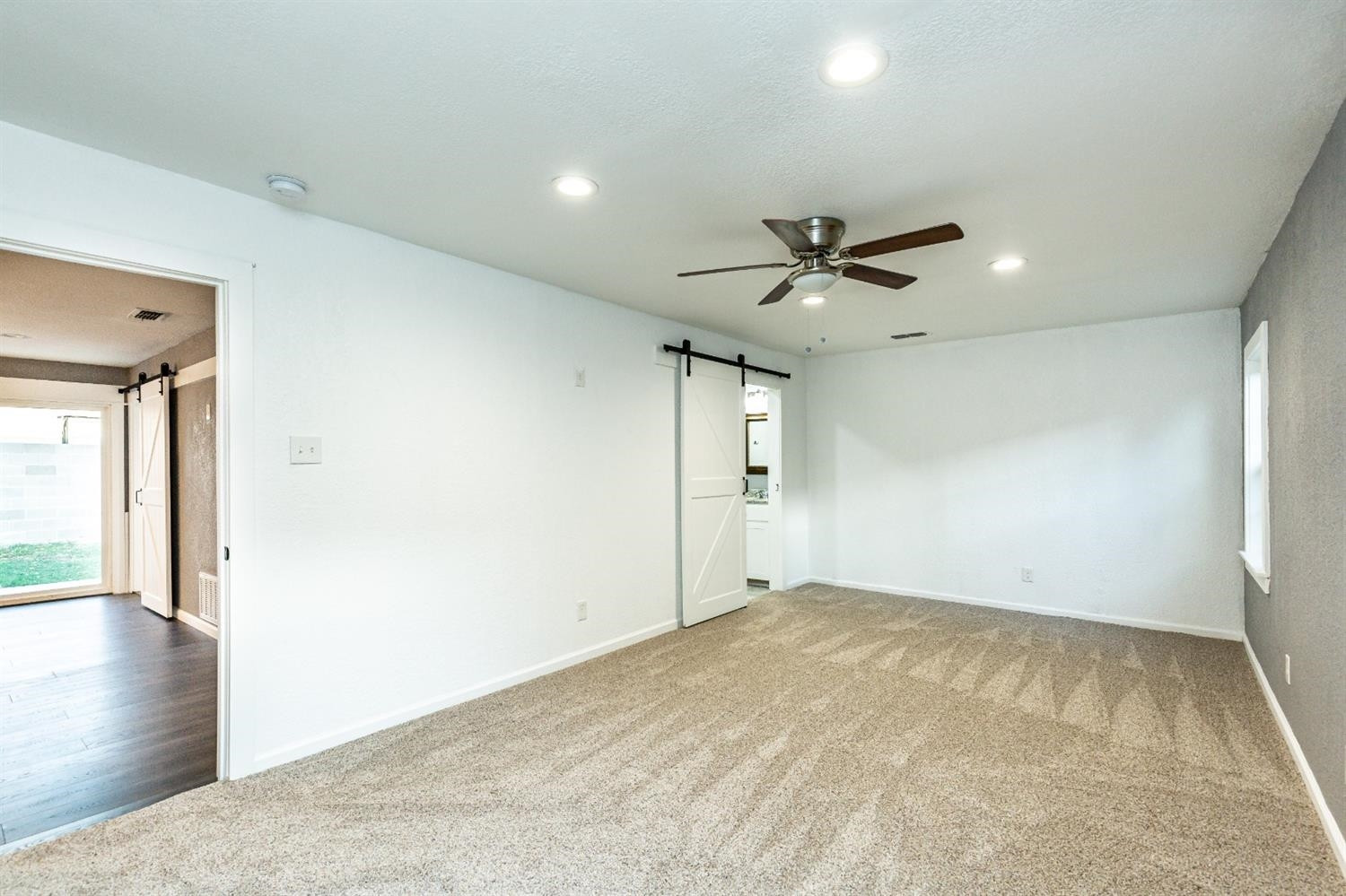 3006 36th Street Lubbock, TX 79413 - Photo 22 of 48 Master Bedroom