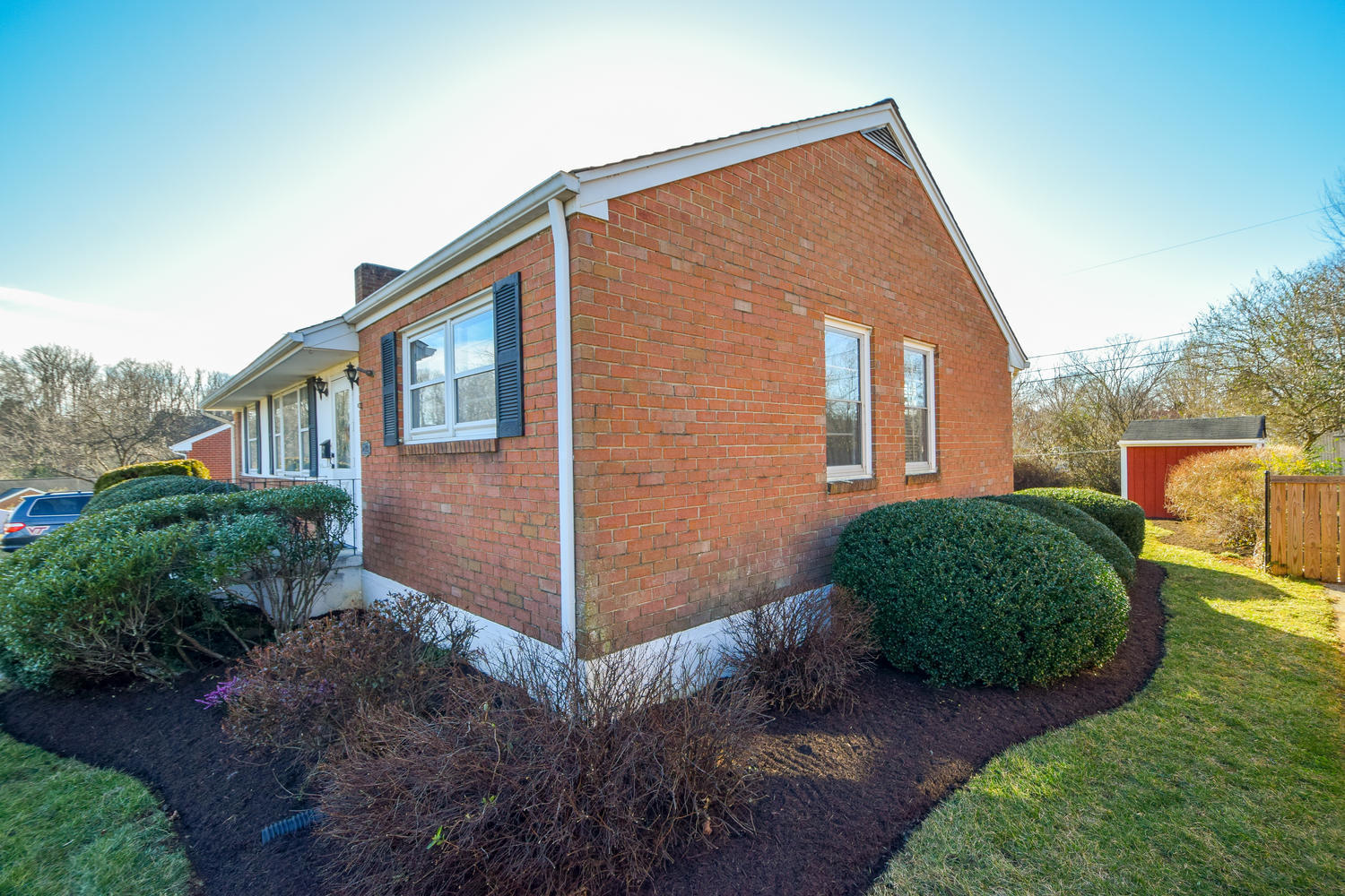 2383 Howard Road Southwest Roanoke, VA 24015 - Photo 14 of 20 Professional Landscaping