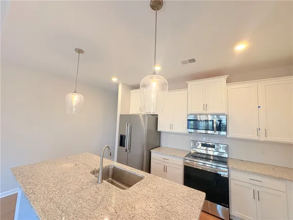 $323,635 | 371 Brook Drive, Brunswick, GA 31525