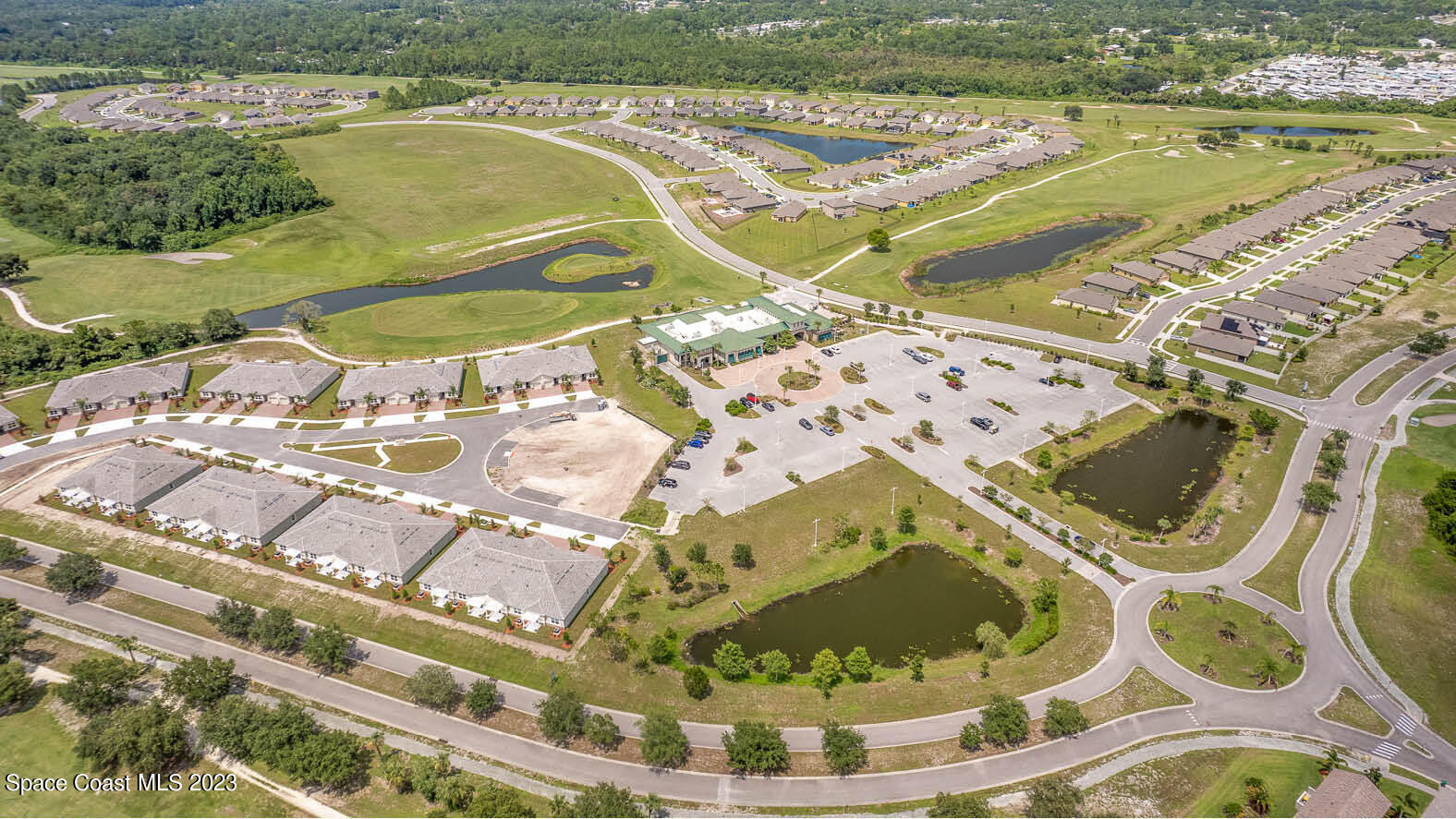 3336 Morrow Place Mims, FL 32754 - Photo 28 of 36 a view of a swimming pool with a lake view