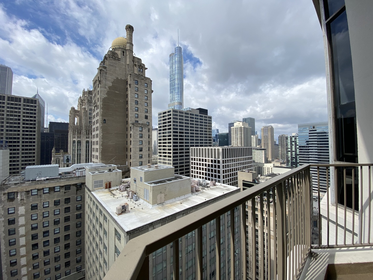 535 North Michigan Avenue, Unit 2104 Chicago, IL 60611 - Photo 12 of 16