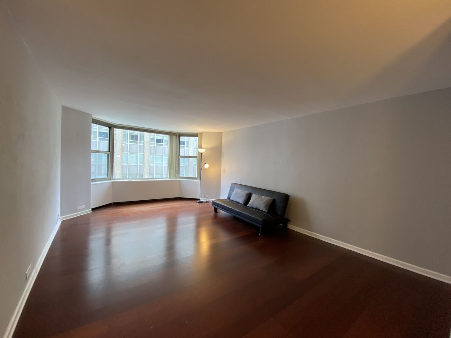 535 North Michigan Avenue, Unit 2104 Chicago, IL 60611 - Photo 3 of 16
