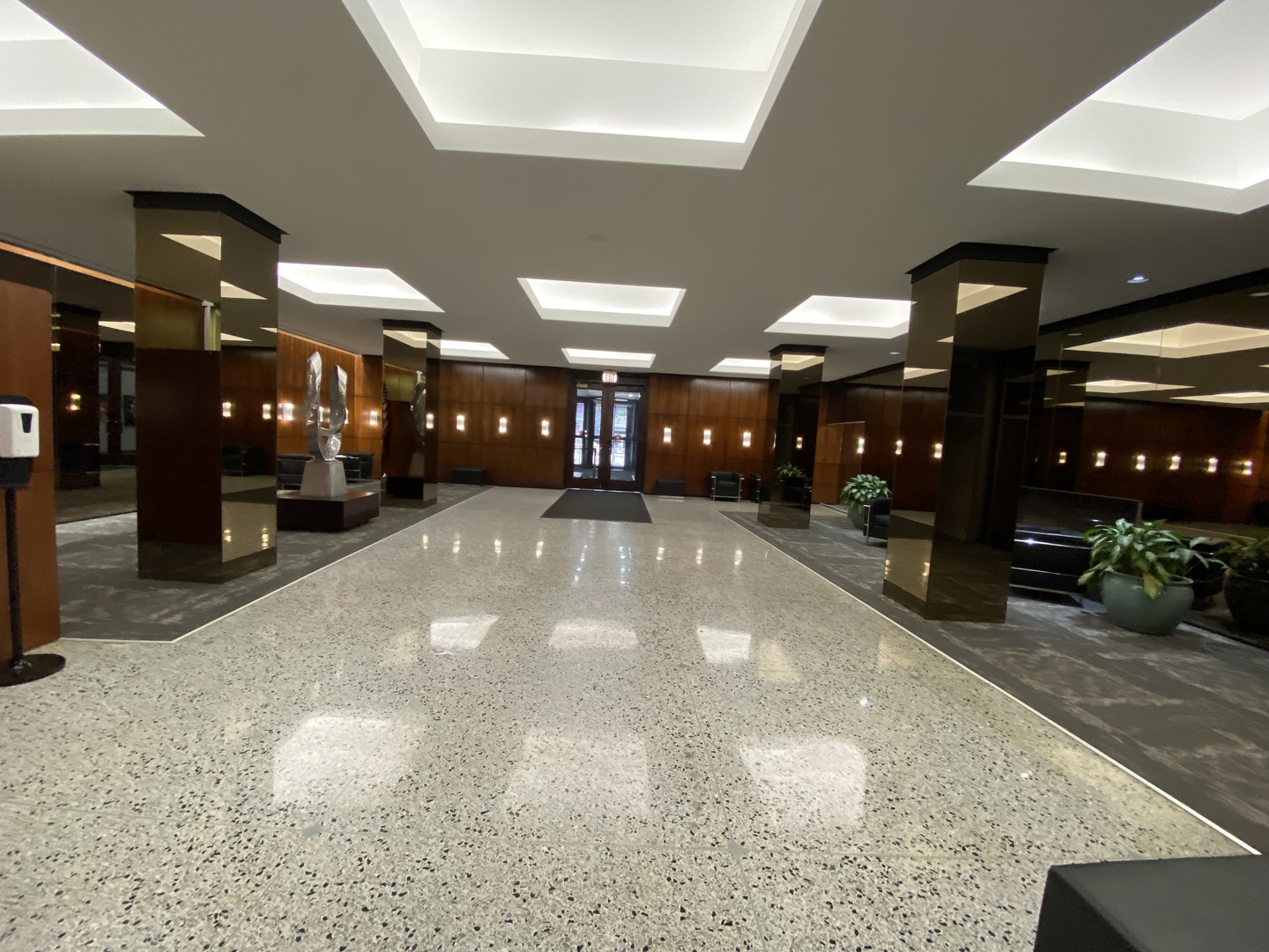 535 North Michigan Avenue, Unit 2104 Chicago, IL 60611 - Photo 8 of 16