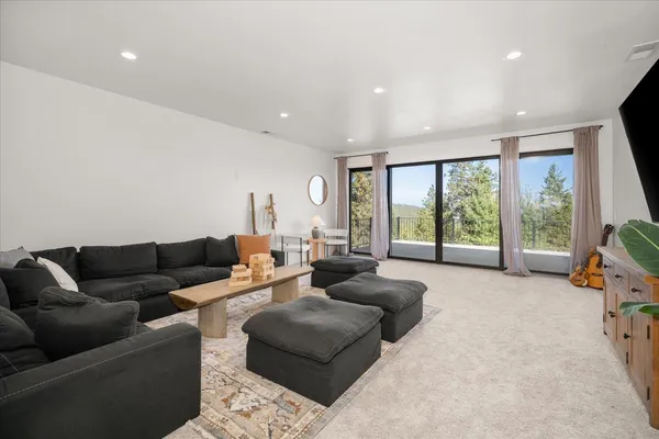 $1,699,900 | 9610 South Mullen Hill Road, Spokane, WA 99224