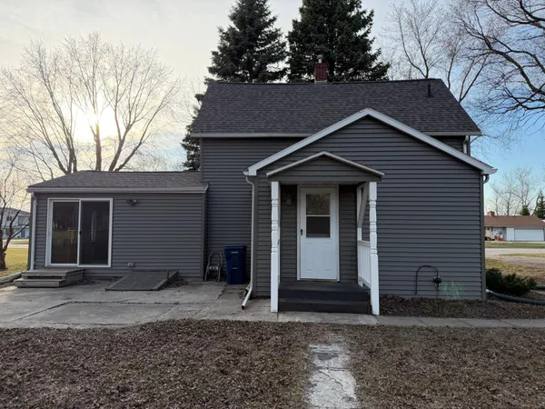 $65,900 | 1106 13th Street North, Benson, MN 56215