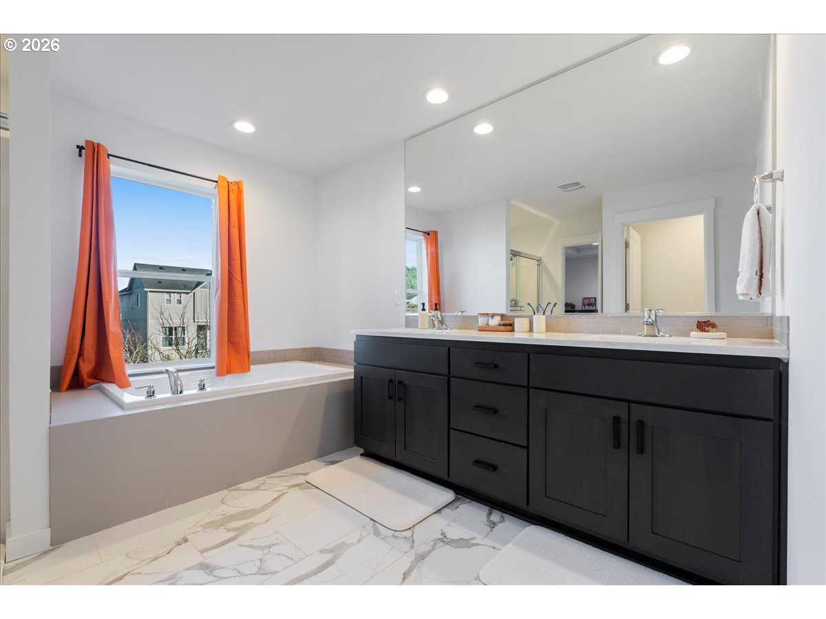 17080 Southeast Troge Road Happy Valley, OR 97086 - Photo 25 of 48