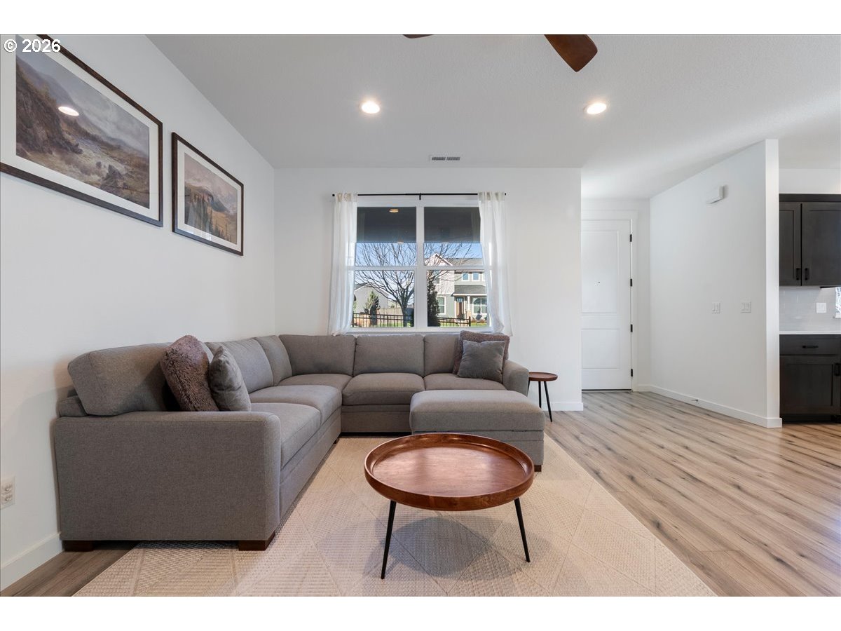 17080 Southeast Troge Road Happy Valley, OR 97086 - Photo 10 of 48