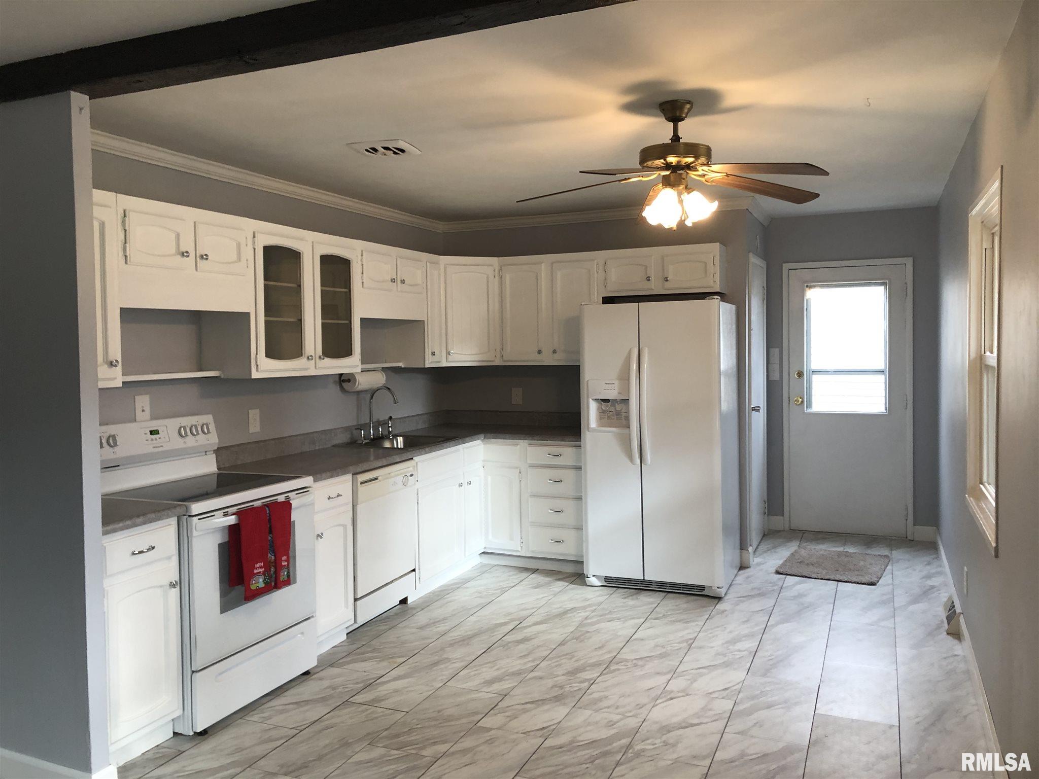 2609 Kent Drive Springfield, IL 62703 - Photo 3 of 17