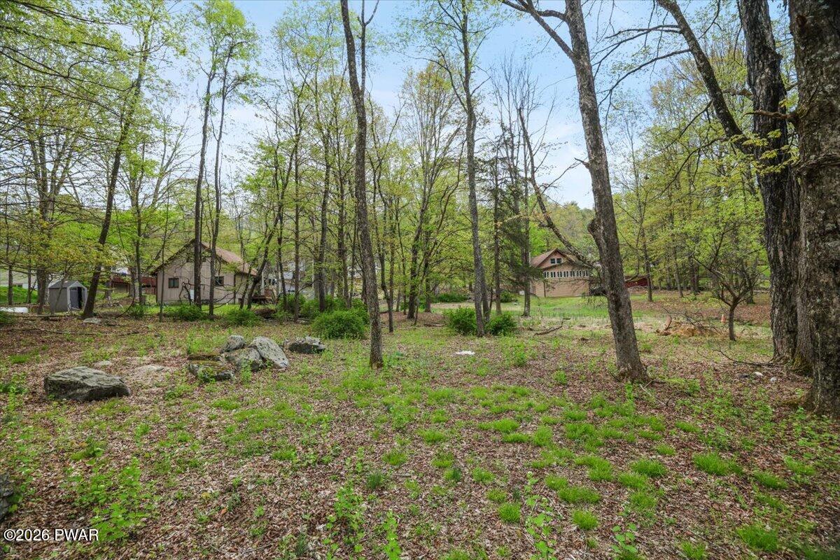 1151 Mink Trail Bushkill, PA 18324 - Photo 23 of 25
