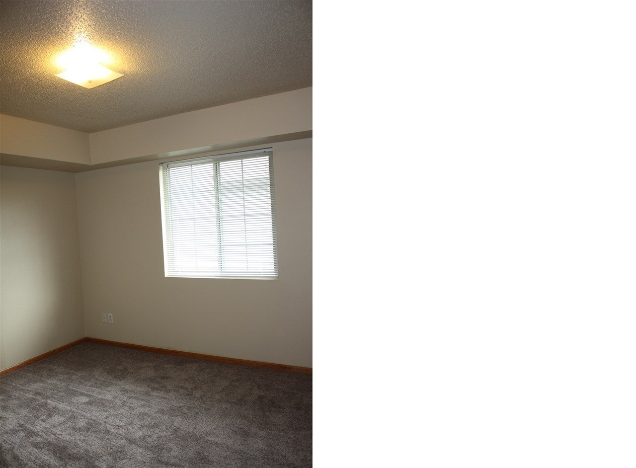 2262 Holiday Road, Unit 110 Coralville, IA 52241 - Photo 5 of 13 Gallery Image 5