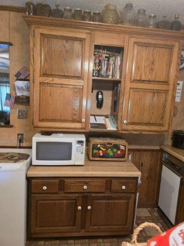 2902 Arp Central Road Ripley, TN 38063 - Photo 14 of 14 a close view of a stove top oven