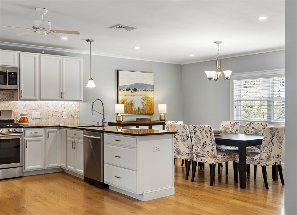 38 Hibbert Street Arlington, MA 02476 - Photo 5 of 26