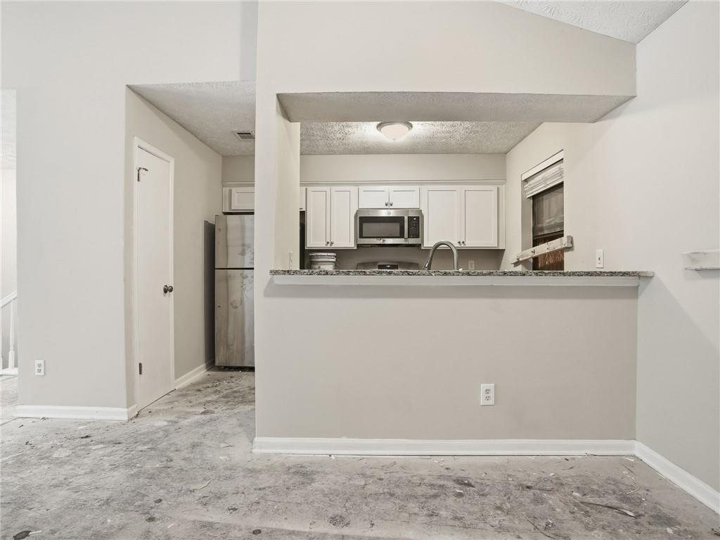 3875 McGill Way Decatur, GA 30034 - Photo 6 of 29 Gallery Image 6