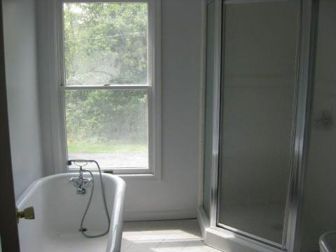 18493 English Road Manchester, MI 48158 - Photo 8 of 11 950827-7.JPG