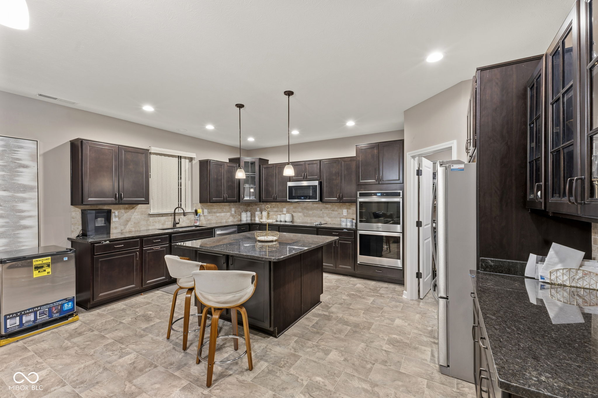 9105 Thames Drive Avon, IN 46123 - Photo 11 of 44