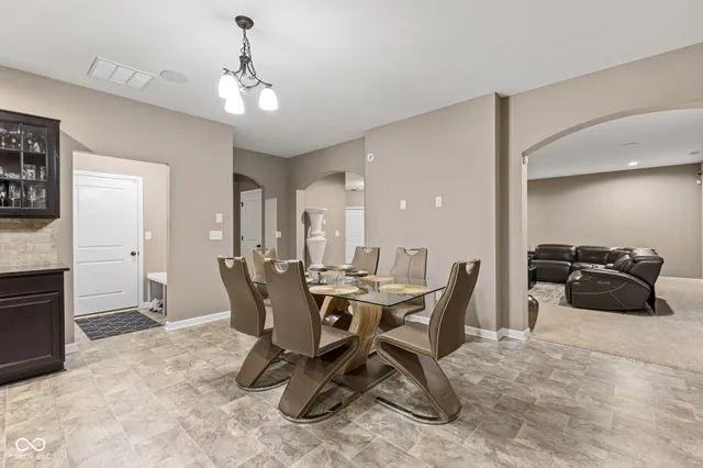 $435,000 | 9105 Thames Drive, Avon, IN 46123