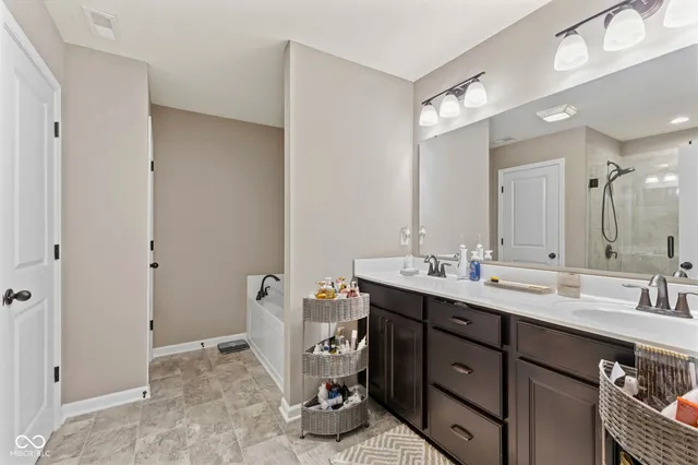 $435,000 | 9105 Thames Drive, Avon, IN 46123