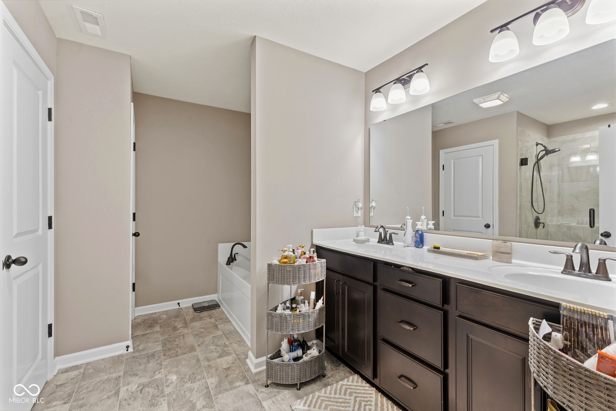 9105 Thames Drive Avon, IN 46123 - Photo 29 of 44