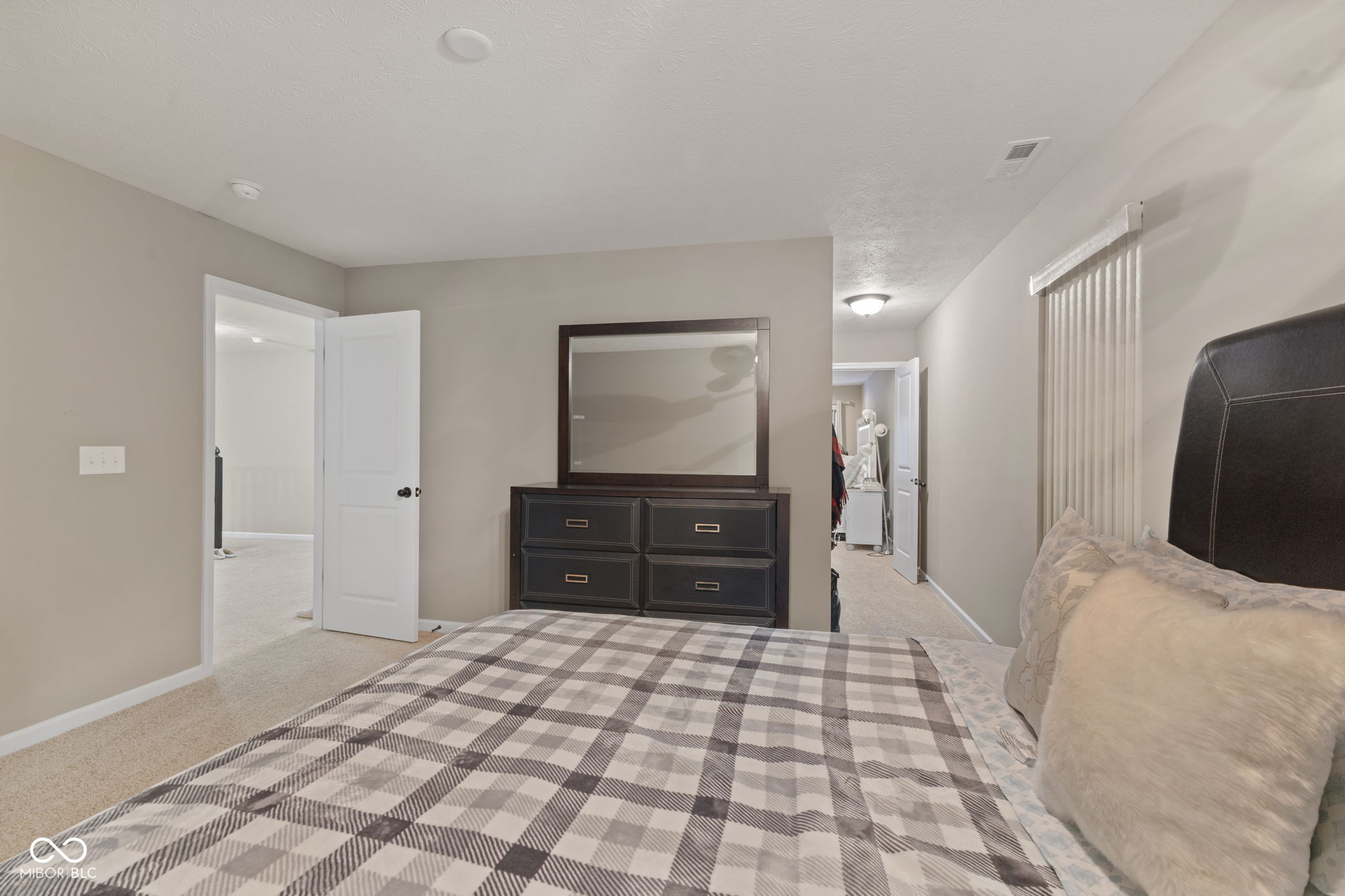 9105 Thames Drive Avon, IN 46123 - Photo 32 of 44