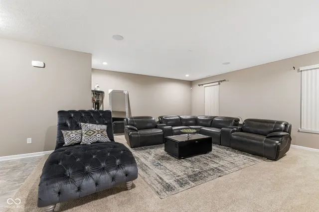 $435,000 | 9105 Thames Drive, Avon, IN 46123