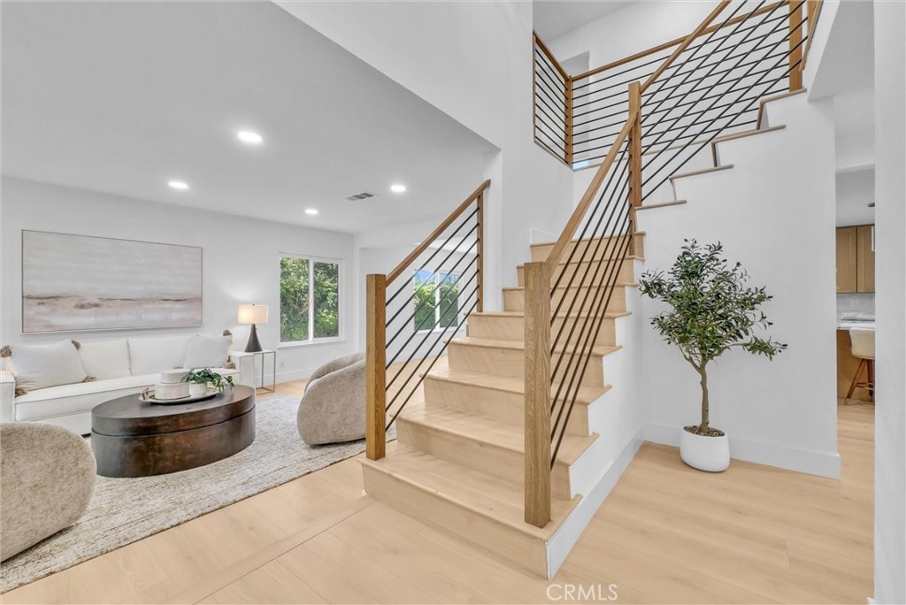 137 South Thistle Road Brea, CA 92821 - Photo 5 of 24