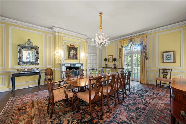 $6,250,000 | 788 East Woodland Road, Lake Forest, IL 60045