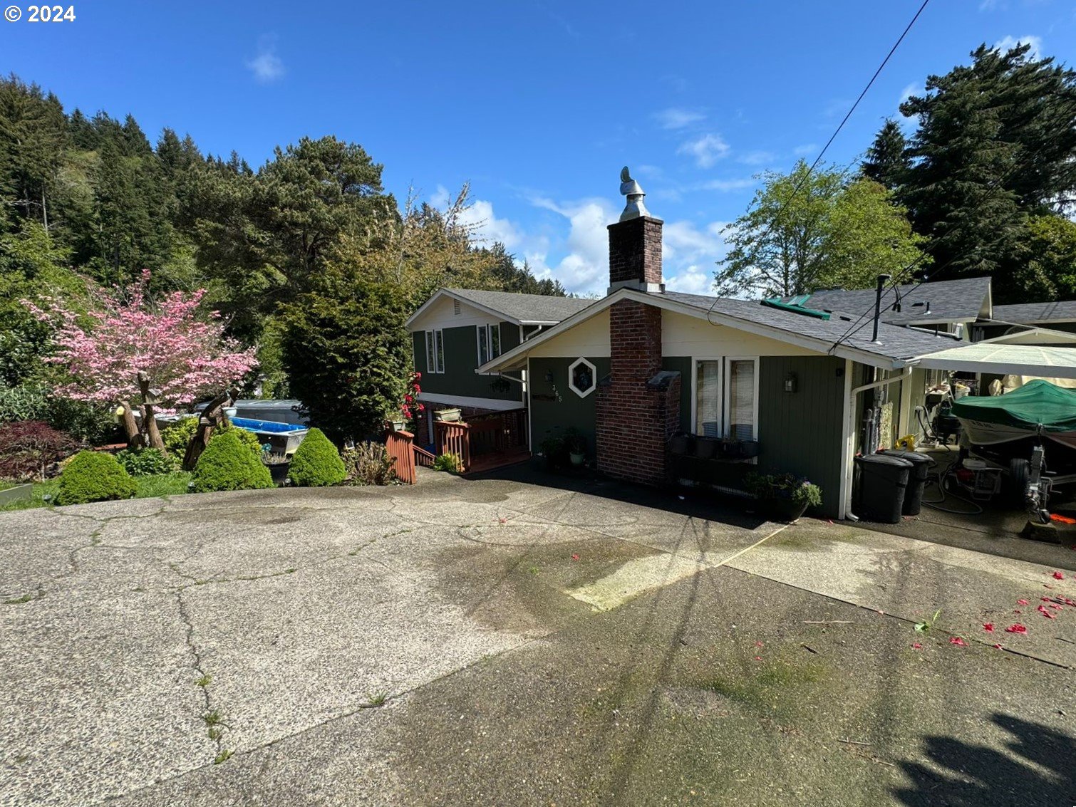 365 North 18th Street Reedsport, OR 97467 - Photo 4 of 44 Gallery Image 4