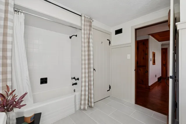 $895,000 | 51 Gould Road, Lisbon, ME 04252