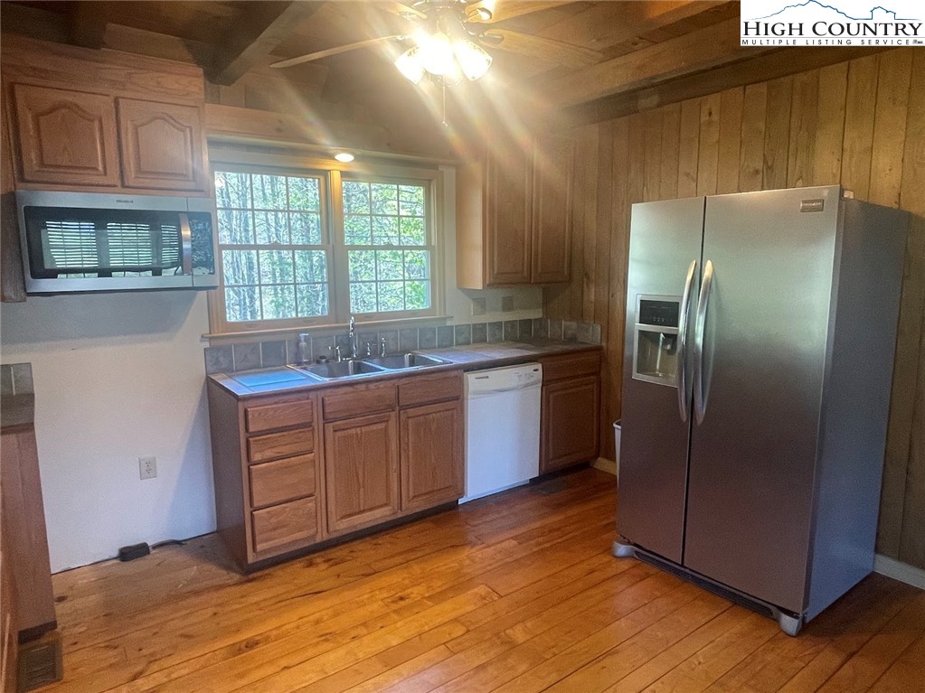 966 Stanley Road Warrensville, NC 28693 - Photo 11 of 39 Gallery Image 11