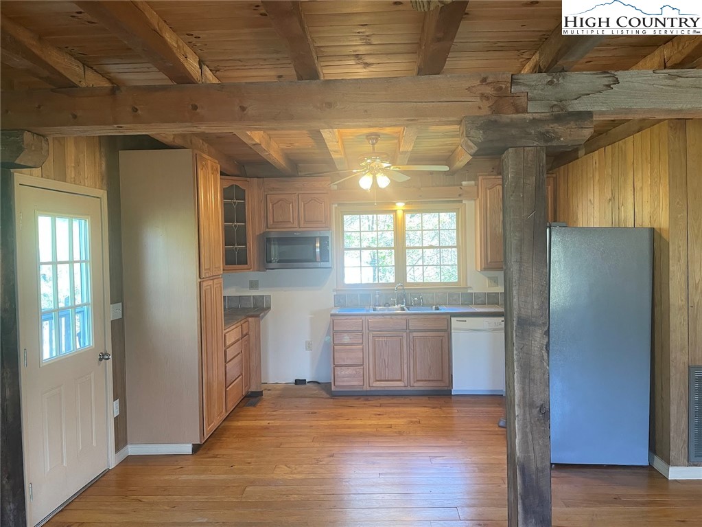 966 Stanley Road Warrensville, NC 28693 - Photo 14 of 39 Gallery Image 14