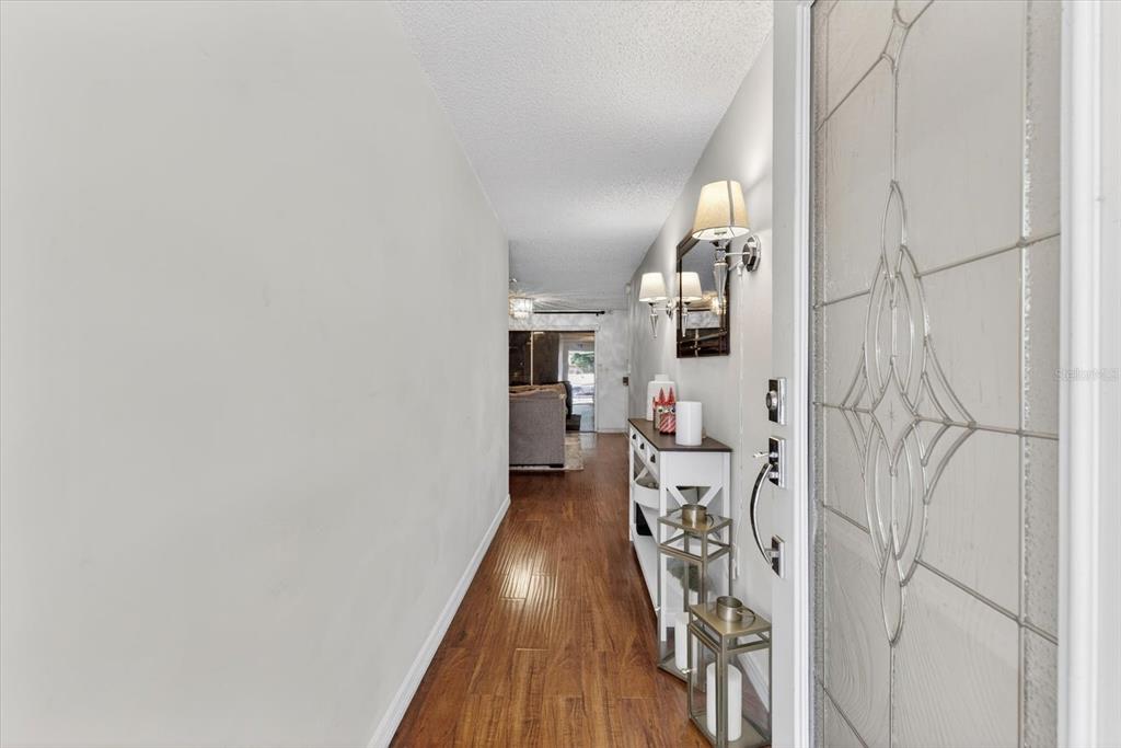 16112 Foxfire Drive Tampa, FL 33618 - Photo 10 of 38