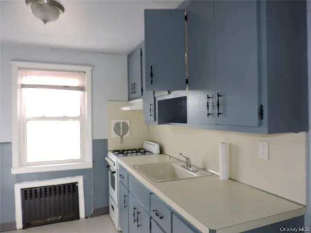 $1,750 | 1299 World Avenue, Unit 2, Elmont, NY 11003