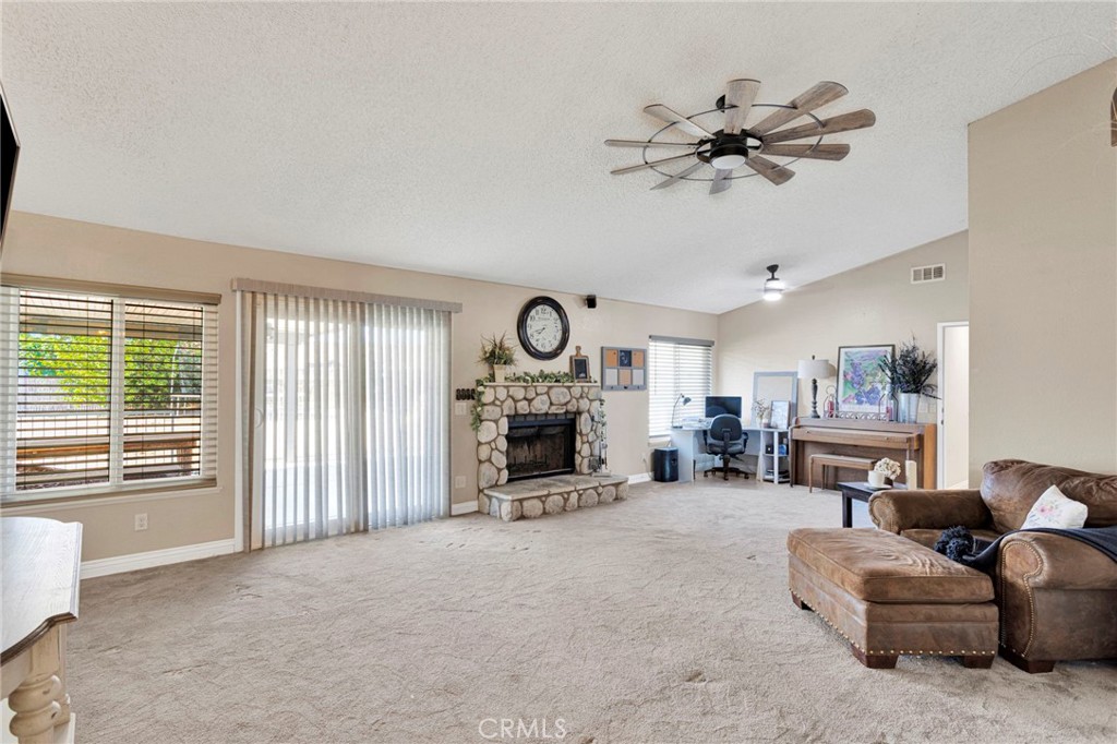 19121 Nimshew Road Apple Valley, CA 92308 - Photo 35 of 49