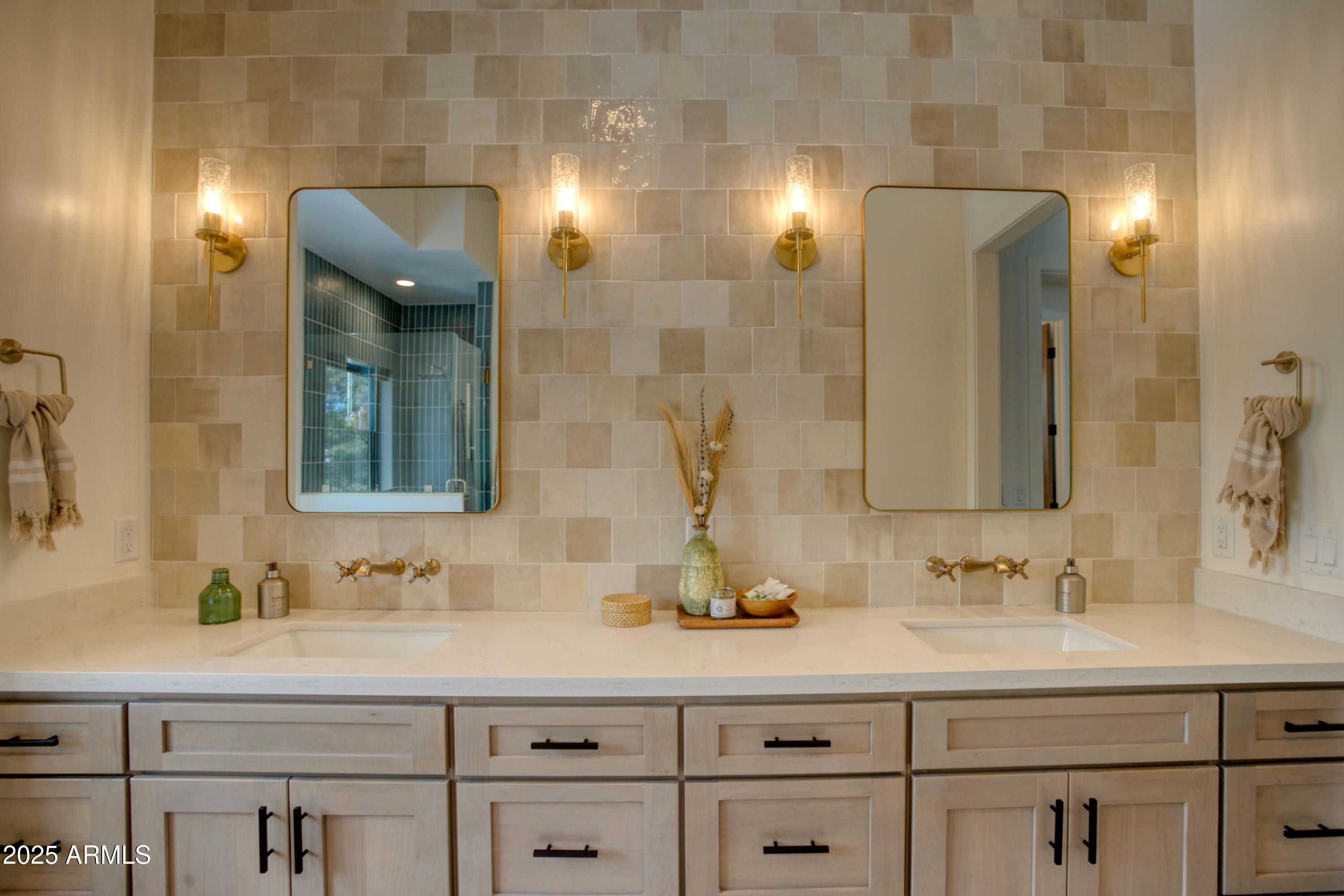 4500 West Hackberry Lane, Unit 161 Show Low, AZ 85901 - Photo 17 of 33 a bathroom with a sink and a mirror