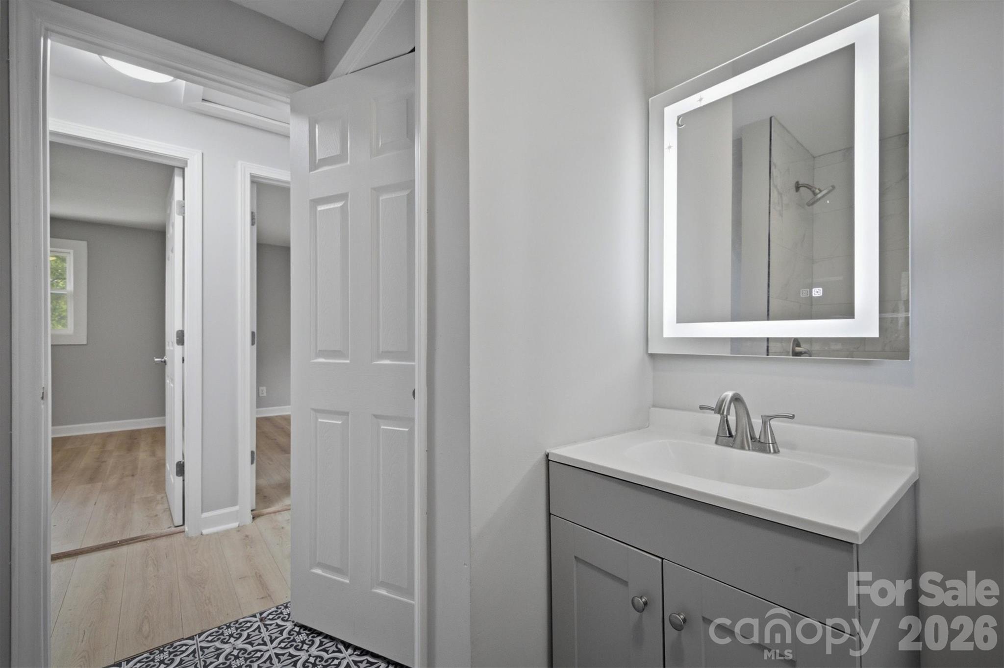1450 3rd Street Southwest Hickory, NC 28602 - Photo 10 of 20