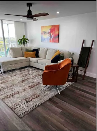 $2,700 | 700 Northwest 214th Street, Unit 719, Miami Gardens, FL 33169