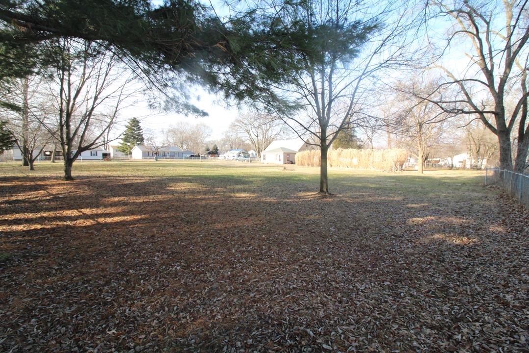 12588 Wiseman Road Pekin, IL 61554 - Photo 45 of 48 Gallery Image 45