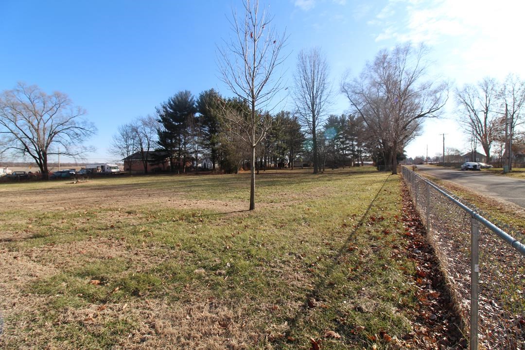 12588 Wiseman Road Pekin, IL 61554 - Photo 47 of 48 Gallery Image 47