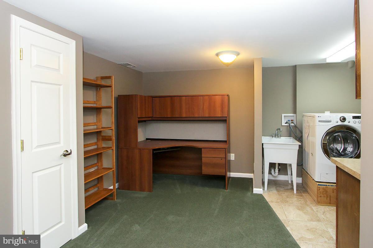 23 London Bridge Court Silver Spring, MD 20906 - Photo 25 of 30 Basement