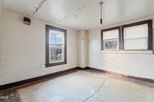 $55,000 | 65 Washington Street, Roanoke Rapids, NC 27870