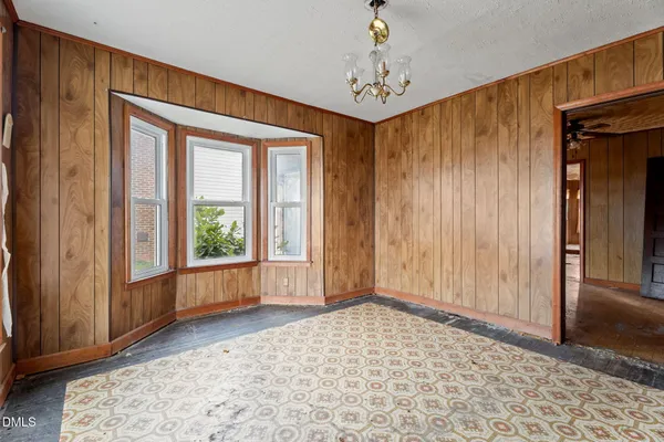 $55,000 | 65 Washington Street, Roanoke Rapids, NC 27870