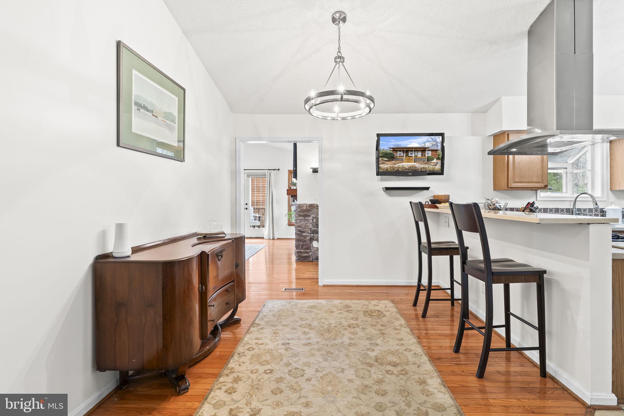 12345 H G Trueman Road Lusby, MD 20657 - Photo 12 of 38 Eat in/Breakfast area