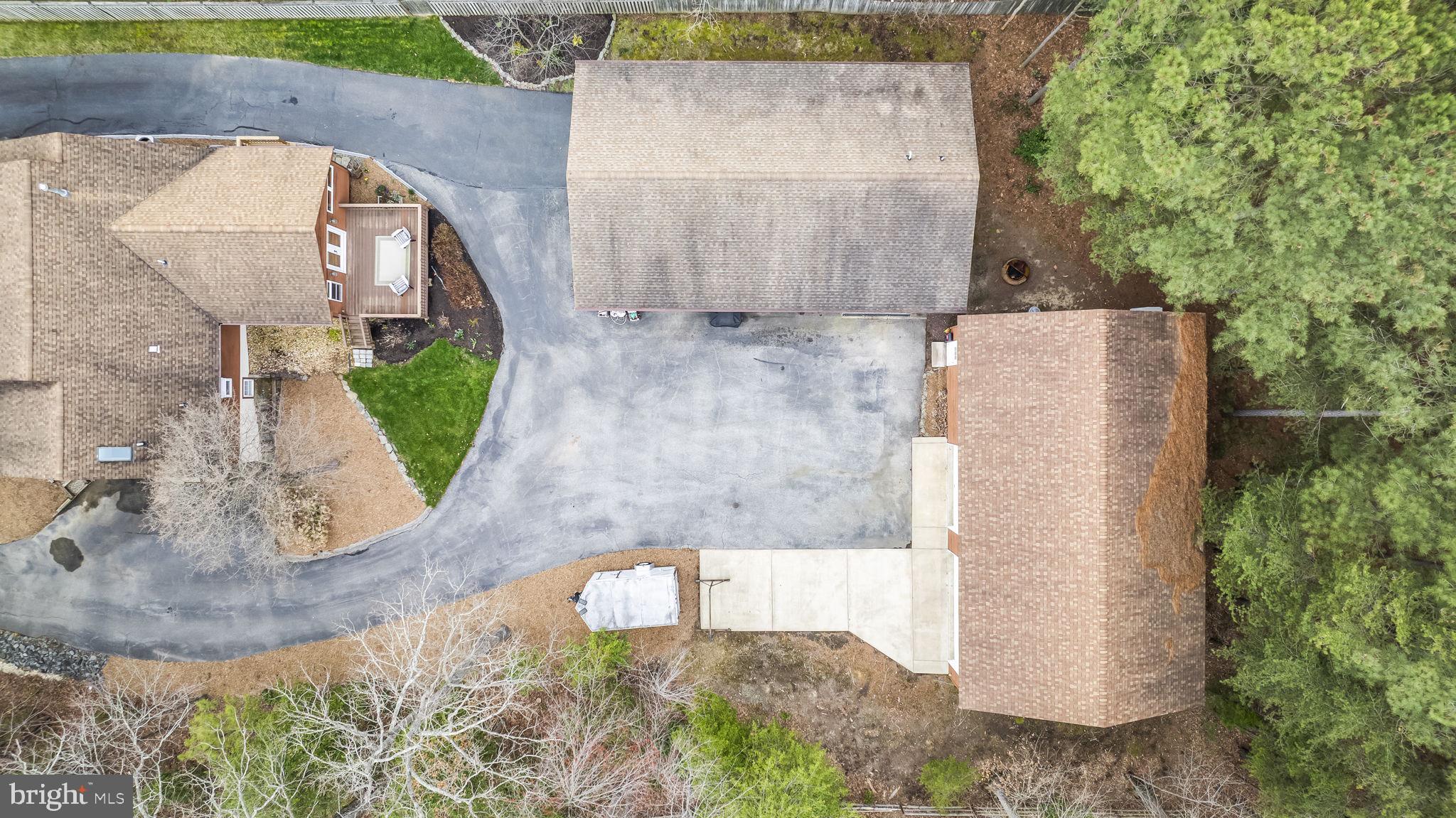 12345 H G Trueman Road Lusby, MD 20657 - Photo 35 of 38