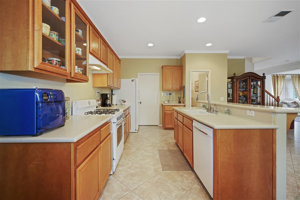 1361 Old Janal Ranch Road Chula Vista, CA 91915 - Photo 16 of 24 Gallery Image 16