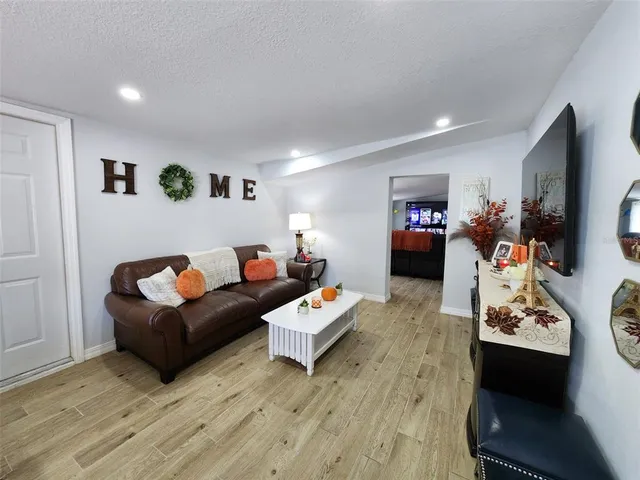 $379,900 | 5409 18th Street East, Bradenton, FL 34203