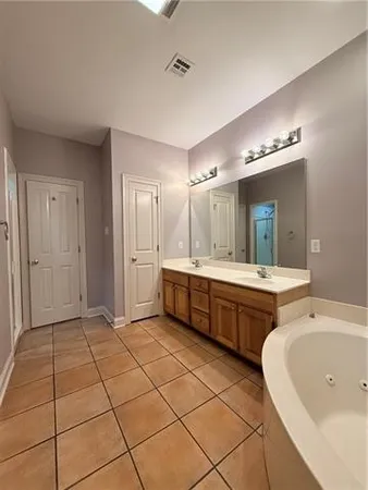 $2,400 | 3245 Iowa Avenue, Kenner, LA 70065